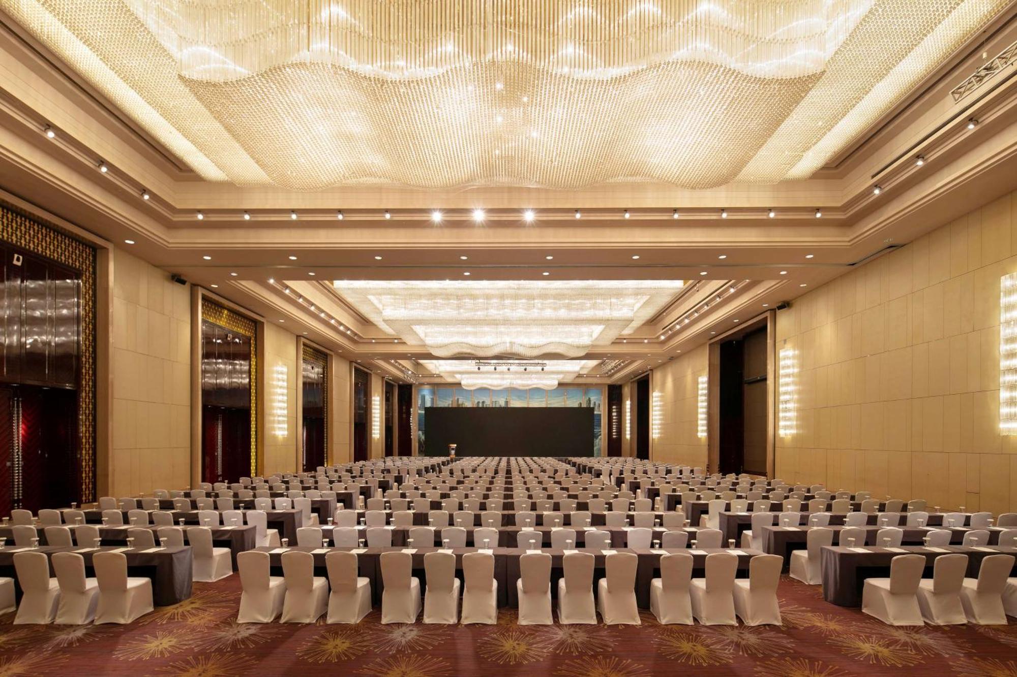 Hilton Dalian Ξενοδοχείο Εξωτερικό φωτογραφία